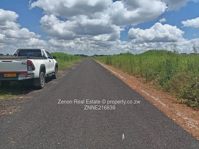 520sqm stand in Nyeredzi Ridge for 52k..fully serviced