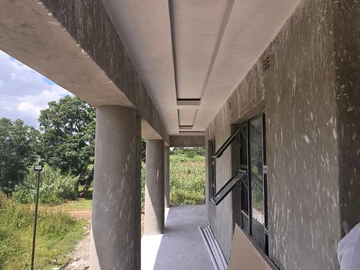 2 Bedroom Flat & Apartment