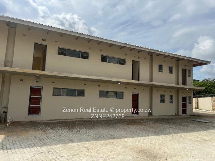 2bed in ashdown park ,gated complex 75k