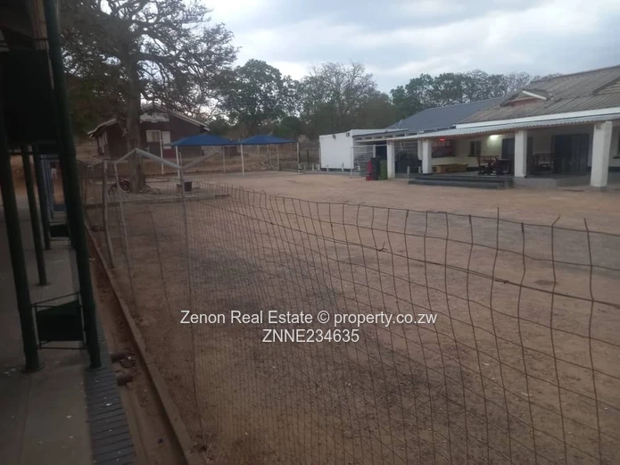 Investor's Thrill.Mhangura commercial property for sale with Title Deeds 220,000 neg