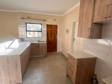 2 Bedroom Garden Flat